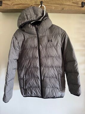 Under Armour Heather Gray Hooded Puffer Jacket, Youth Large